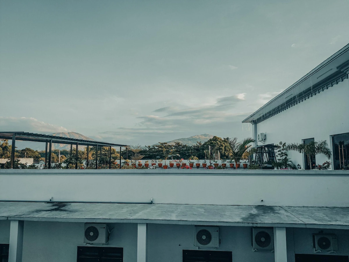 Desain Rooftop Ala Pasar Malam